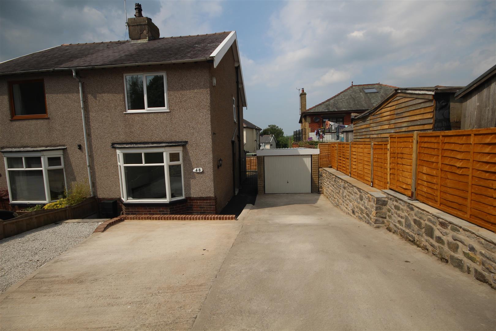 2 bedroom semi-detached house Let Agreed in Brierfield - IMG_7242.jpg